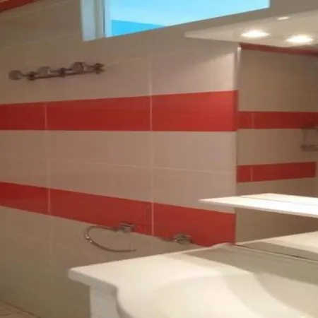 83 Avenue Guy Bouriat 1